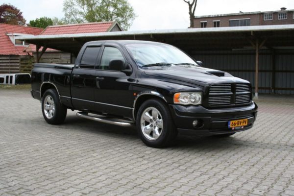 Dodge Ram 1500 5.9I-V8 Aut. Sport 2wd. Crew-Cab, LPG (2002)